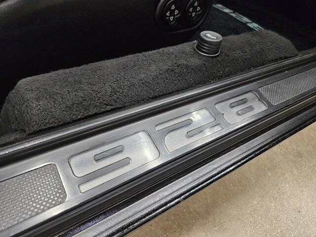 1988 Porsche 928 S4 - Image 14 of 17