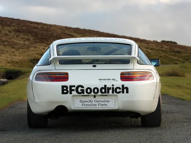 1988 Porsche 928 S4 CS/SE - Image 17 of 31