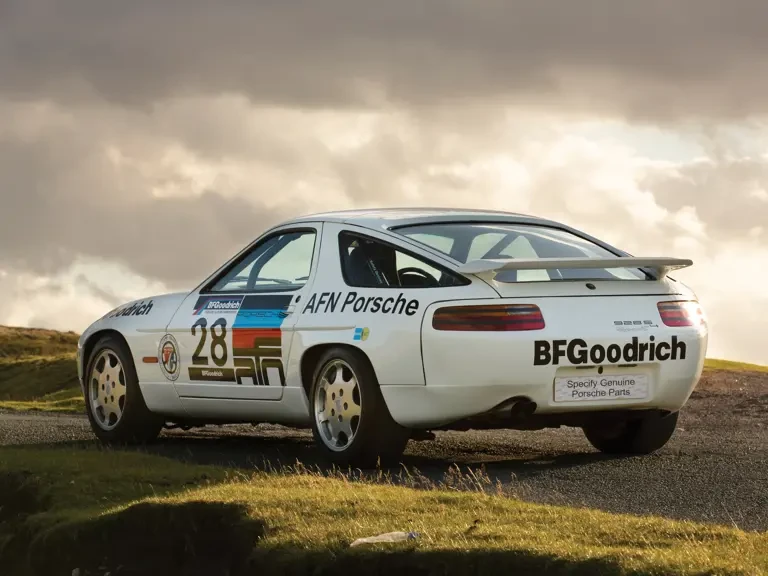 1988 Porsche 928 S4 CS/SE - Image 9 of 31