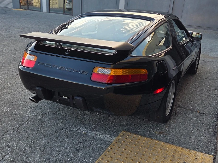 1988 Porsche 928 S4 - Image 4 of 19