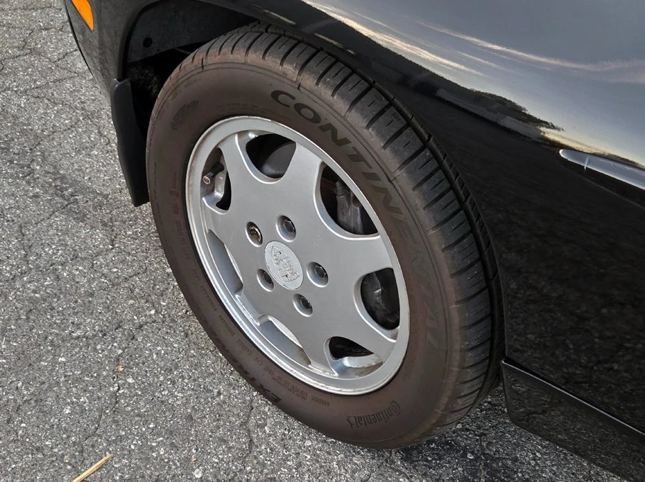 1988 Porsche 928 S4 - Image 7 of 19