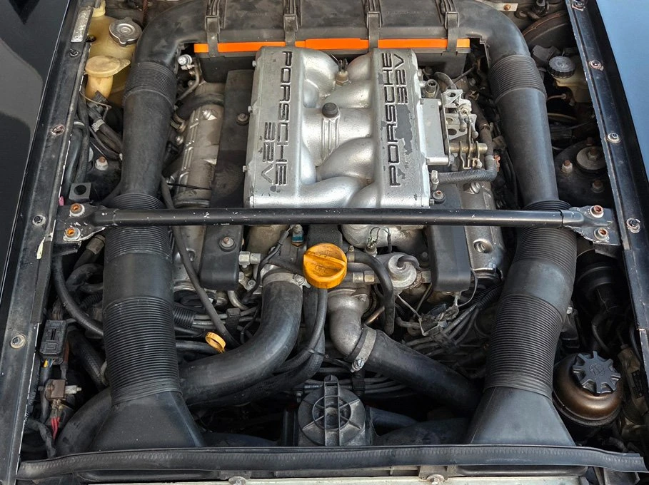 1988 Porsche 928 S4 - Image 14 of 19