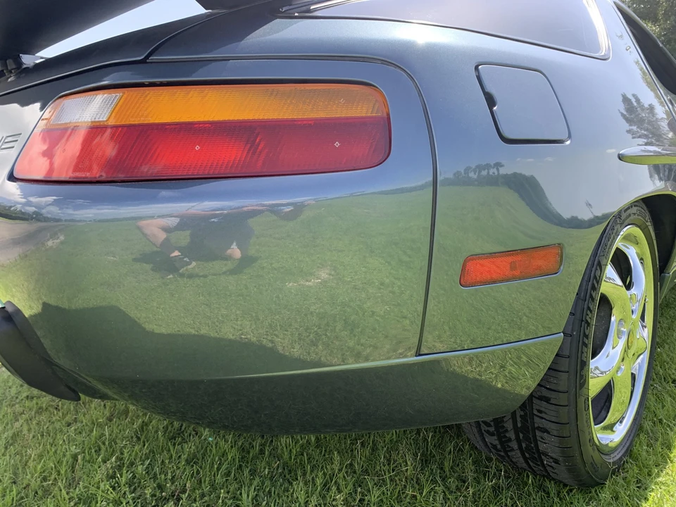 1988 Porsche 928 S4 - Image 16 of 31
