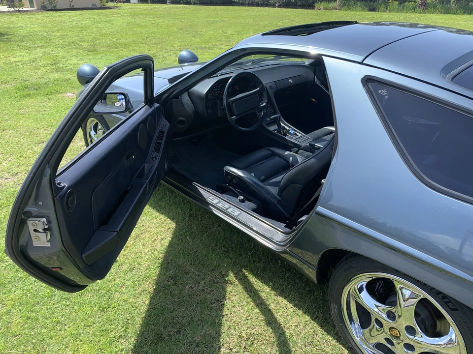 1988 Porsche 928 S4 - Image 26 of 31