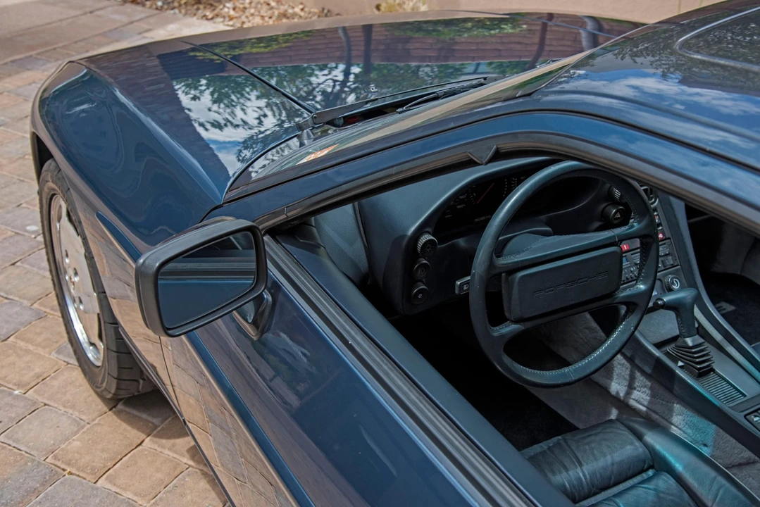 1988 Porsche 928 S4 - Image 22 of 31