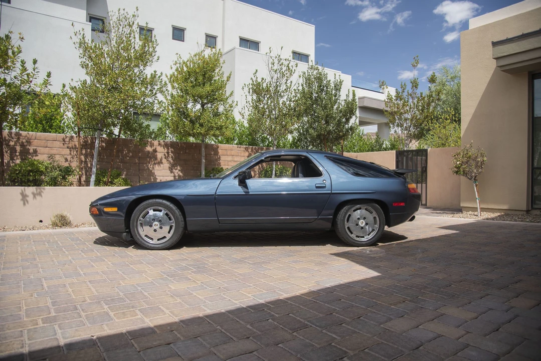 1988 Porsche 928 S4 - Image 4 of 31