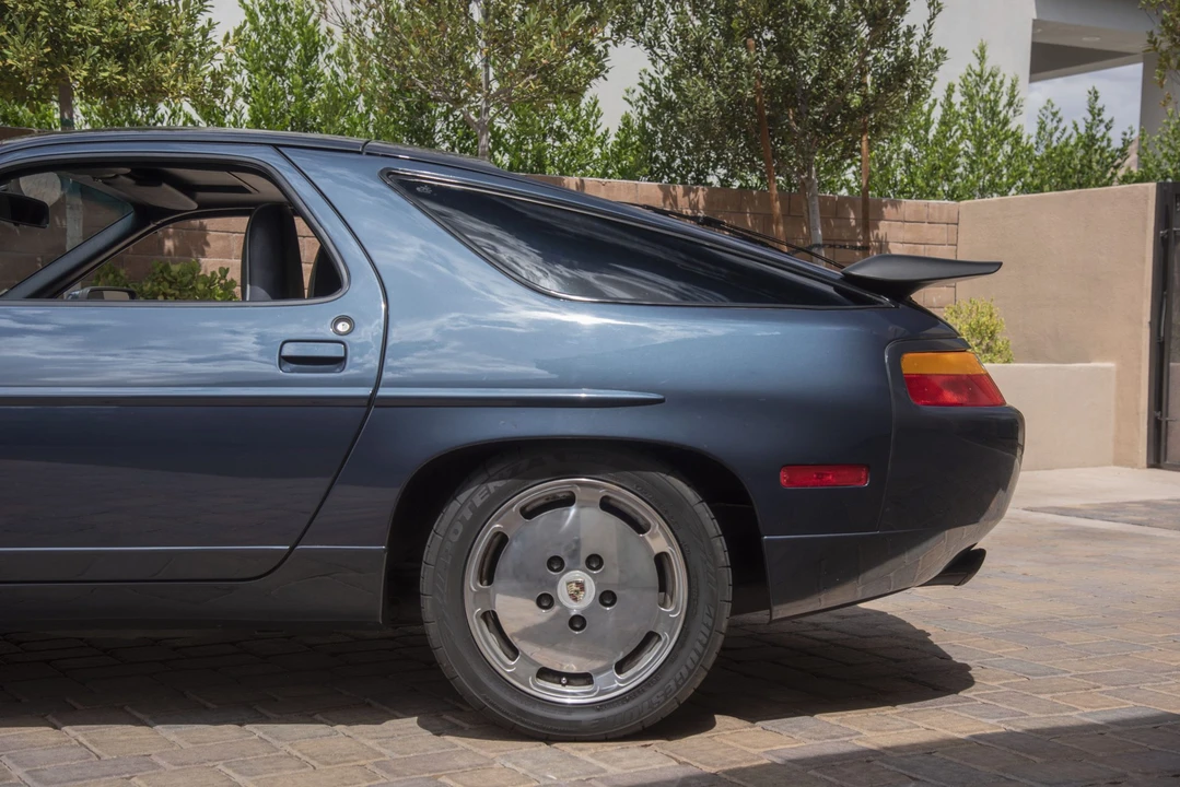 1988 Porsche 928 S4 - Image 20 of 31