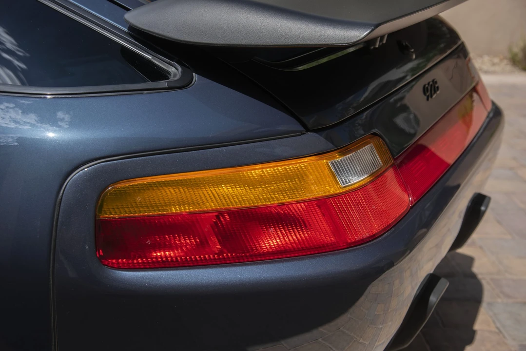 1988 Porsche 928 S4 - Image 26 of 31