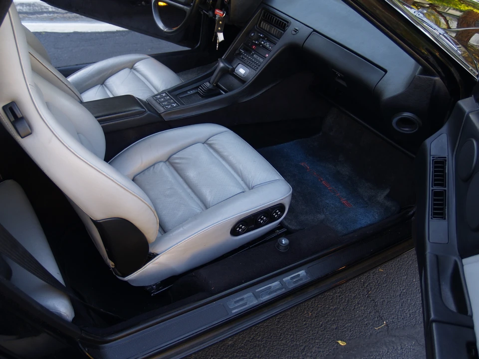 1988 Porsche 928 S4 - Image 31 of 31