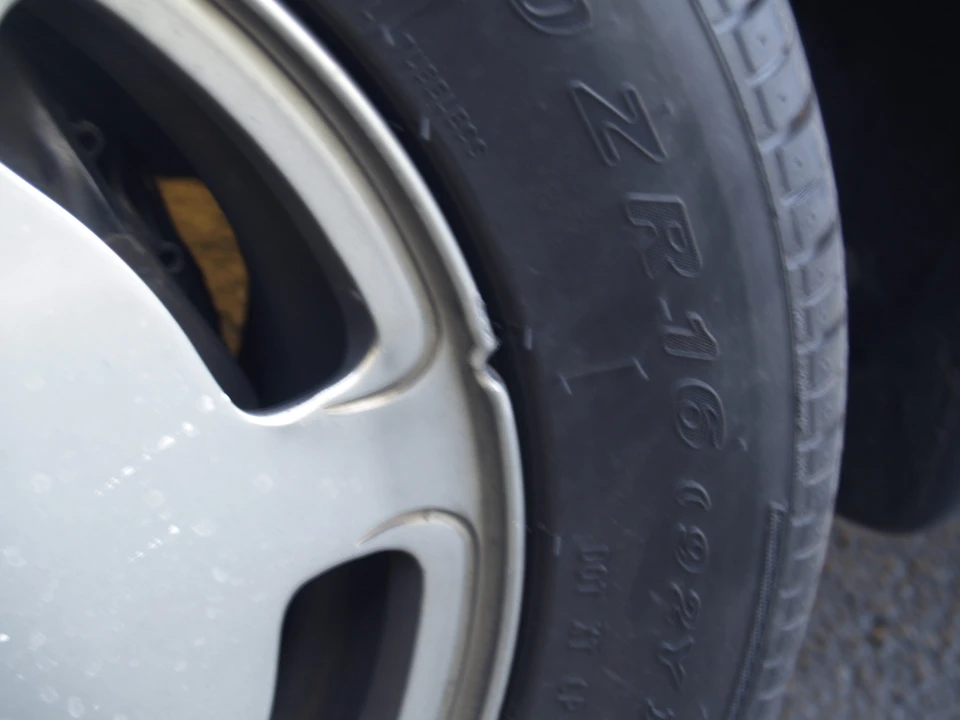 1988 Porsche 928 S4 - Image 18 of 31