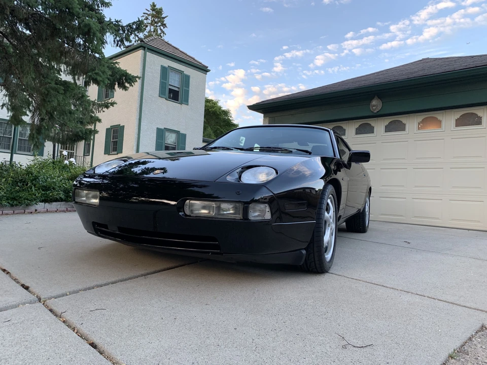 1988 Porsche 928 S4 - Image 11 of 31
