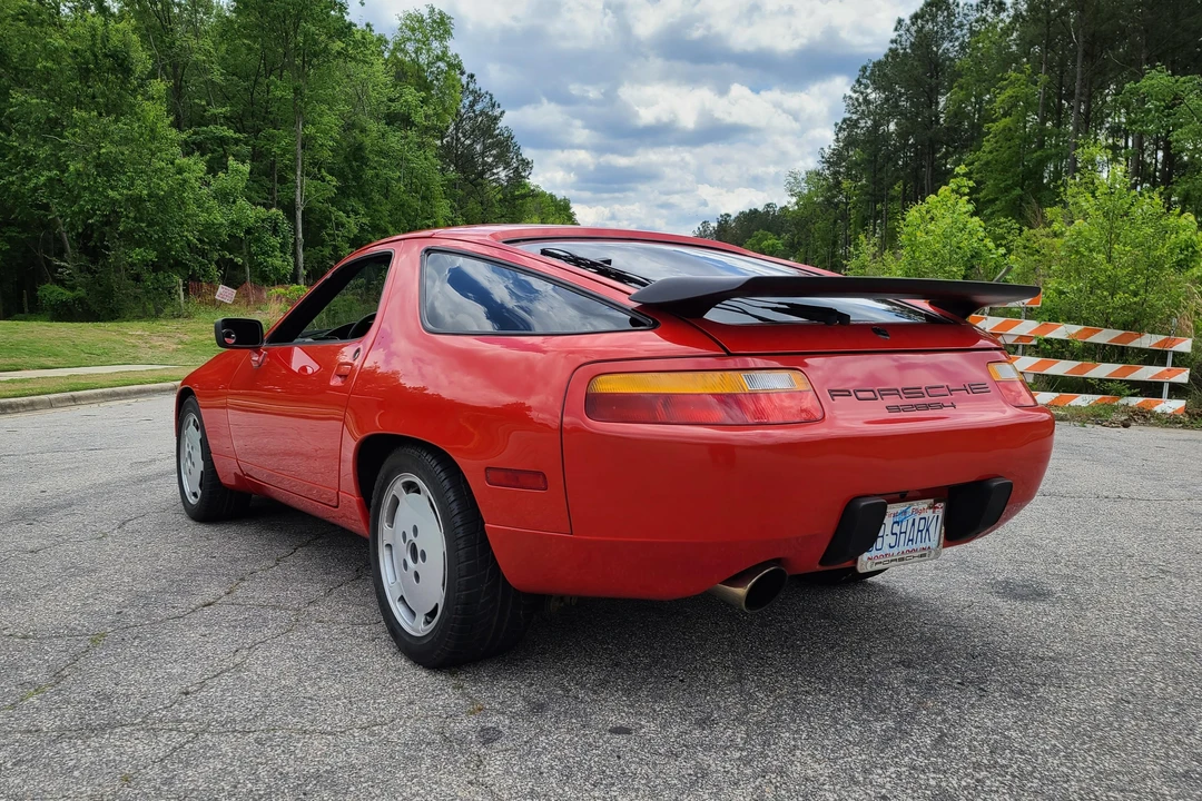 1988 Porsche 928 S4 - Image 23 of 31