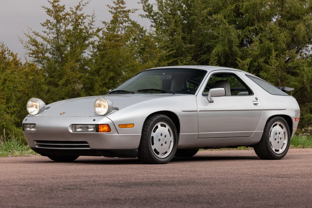 1988 Porsche 928 S4 - Image 3 of 31