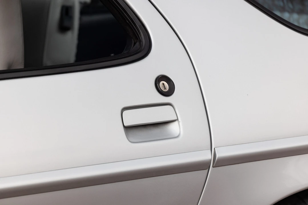 1988 Porsche 928 S4 - Image 25 of 31