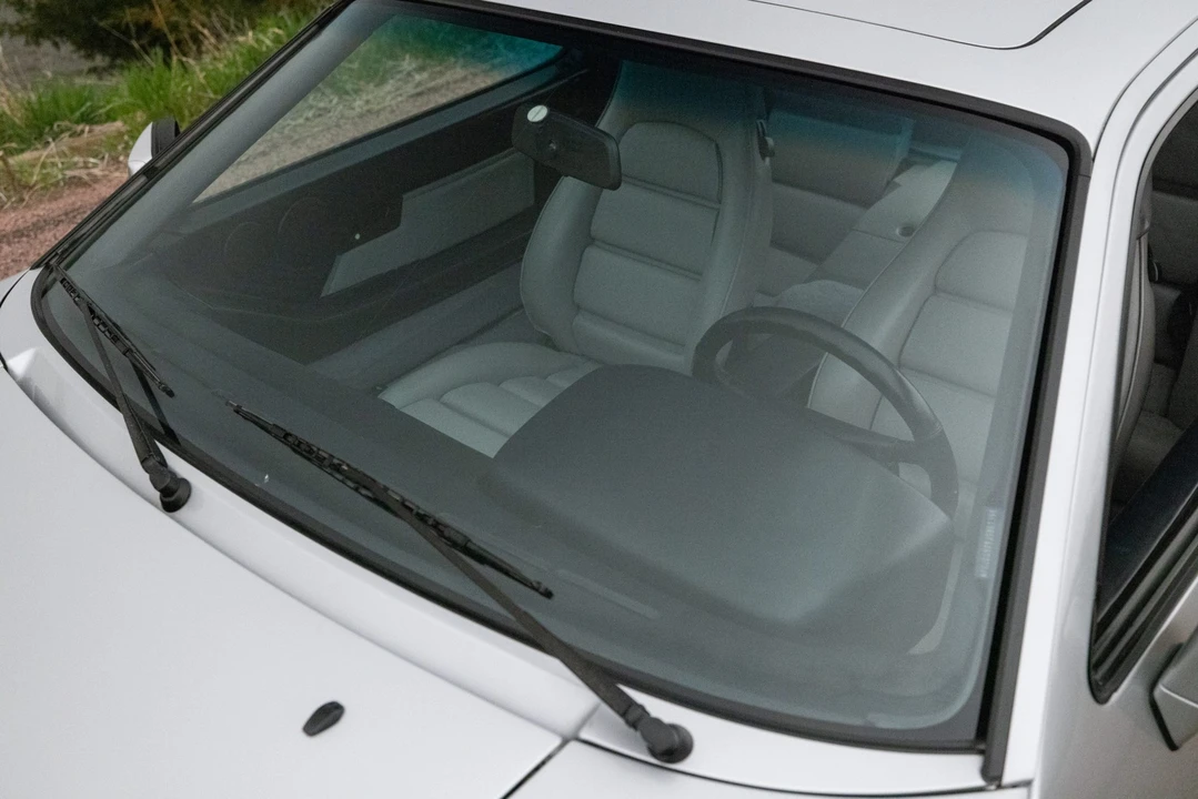 1988 Porsche 928 S4 - Image 22 of 31
