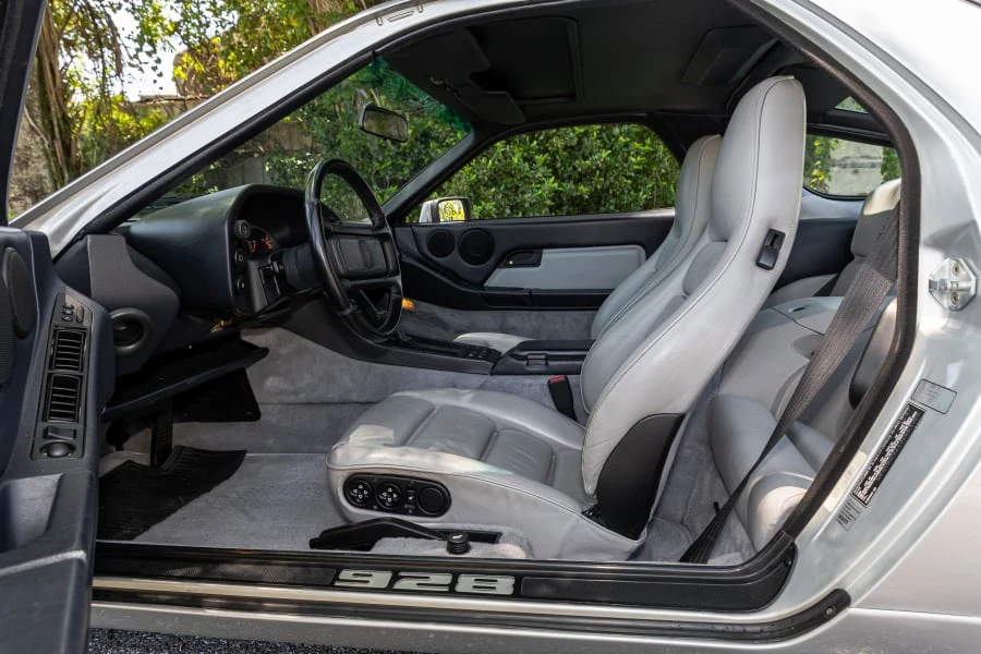 1988 Porsche 928 S4 - Image 25 of 31