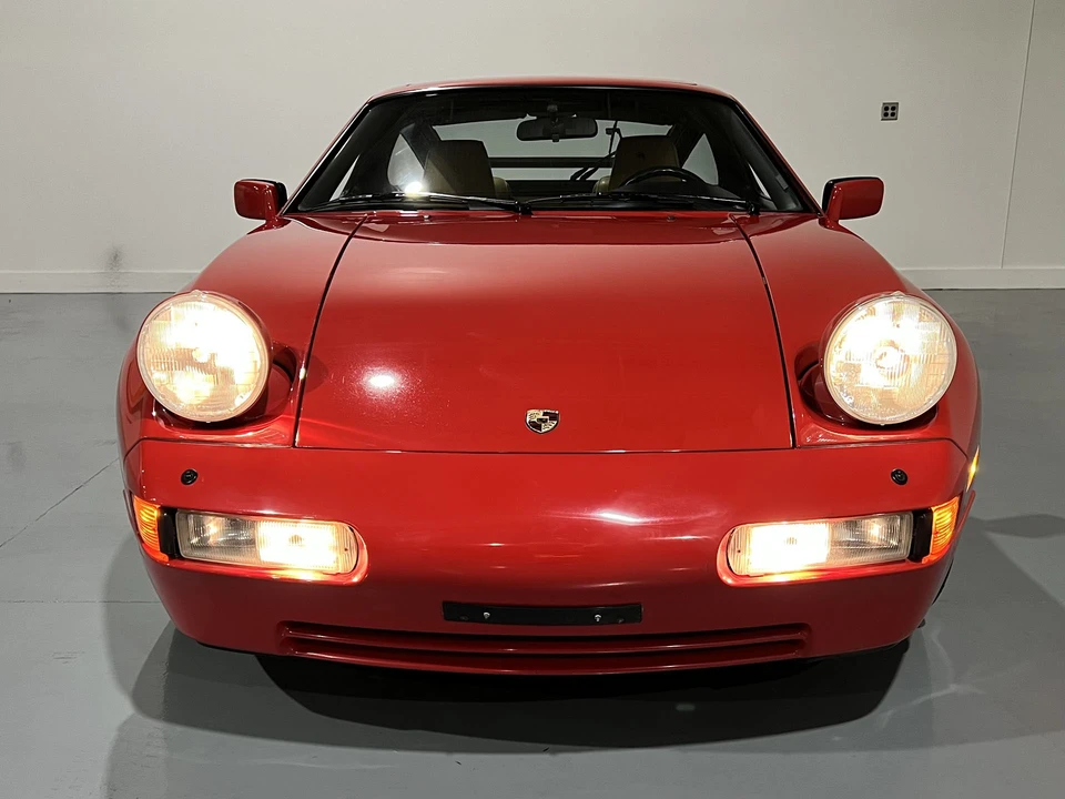 1988 Porsche 928 S4 - Image 13 of 31