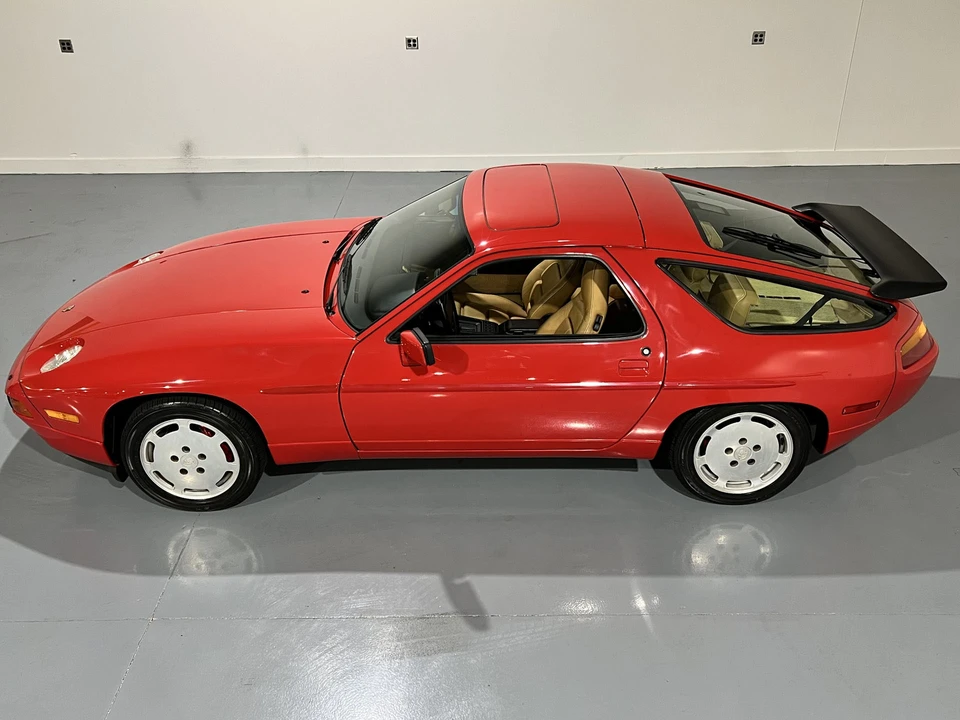 1988 Porsche 928 S4 - Image 22 of 31