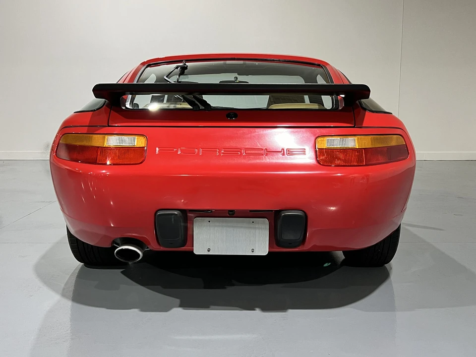 1988 Porsche 928 S4 - Image 26 of 31