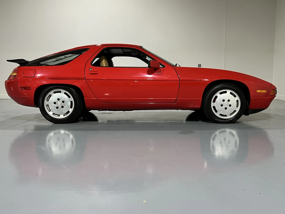 1988 Porsche 928 S4 - Image 4 of 31