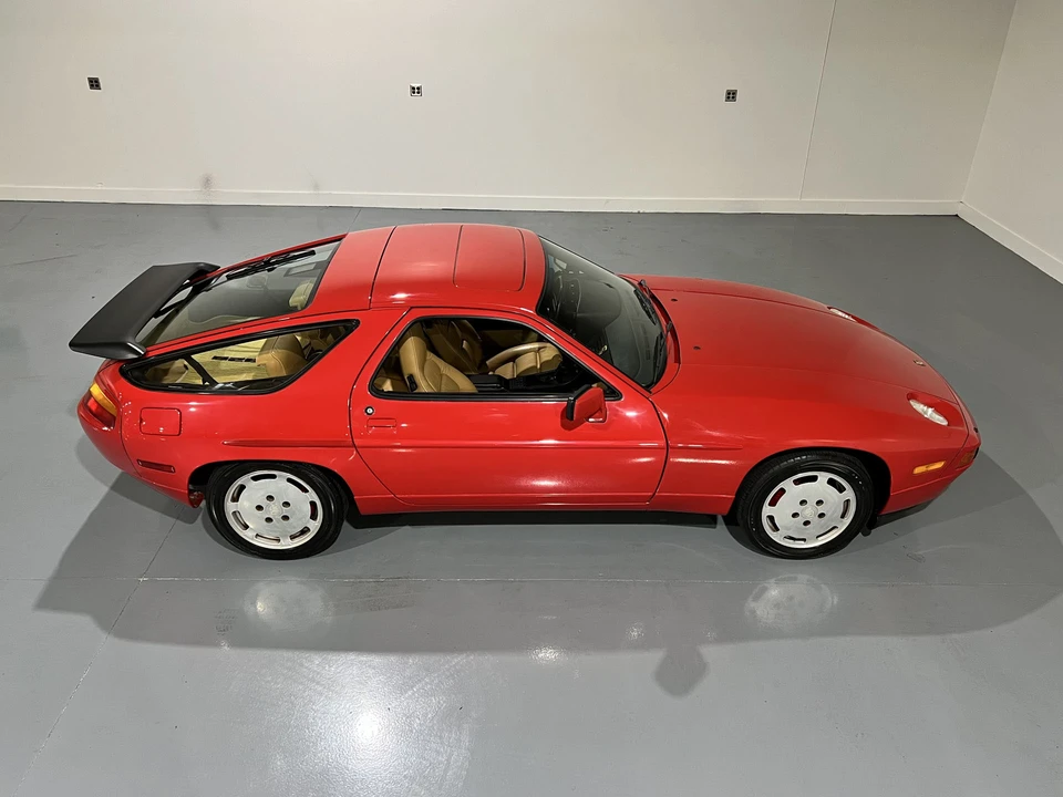 1988 Porsche 928 S4 - Image 5 of 31