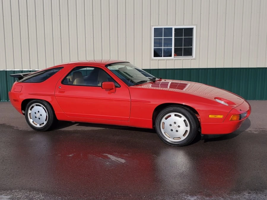 1988 Porsche 928 S4 - Image 2 of 8