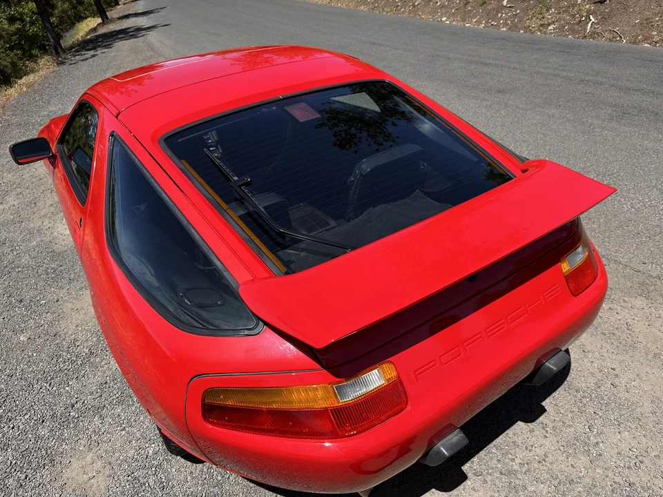 1988 Porsche 928 S4 - Image 12 of 31
