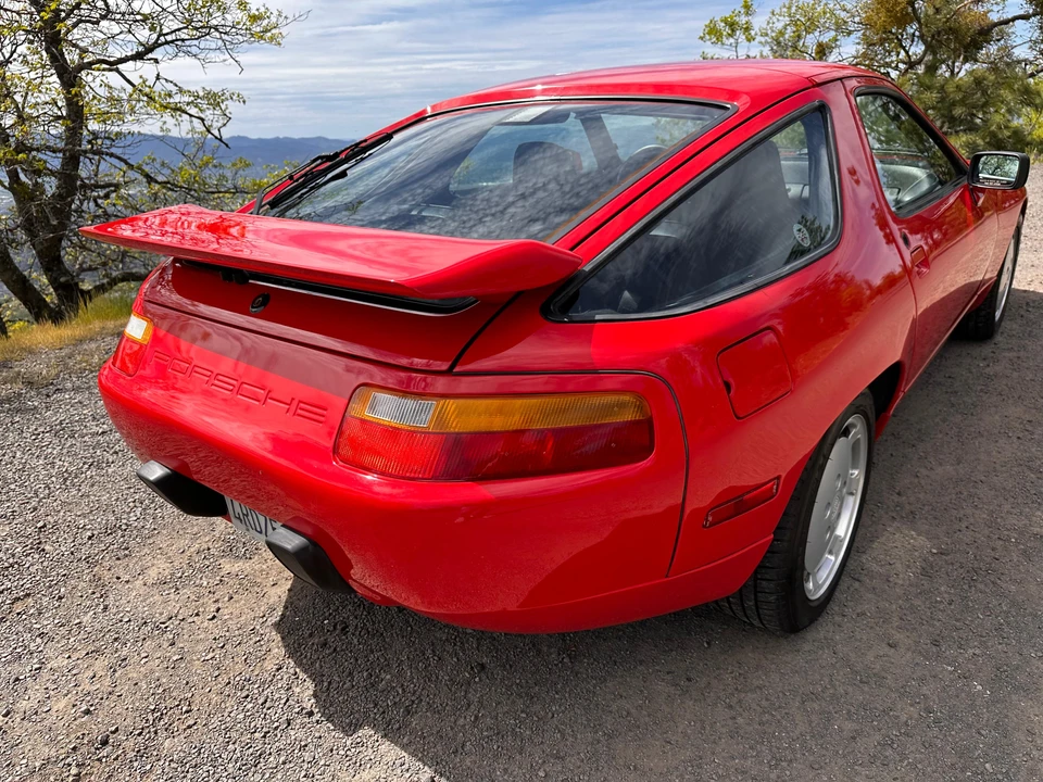 1988 Porsche 928 S4 - Image 30 of 31