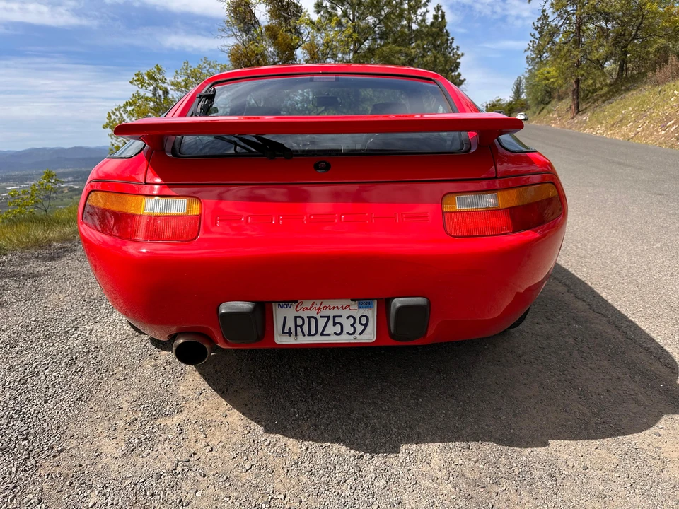 1988 Porsche 928 S4 - Image 27 of 31