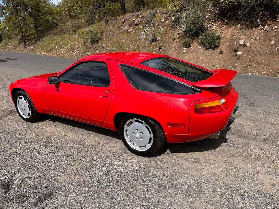 1988 Porsche 928 S4 - Image 20 of 31