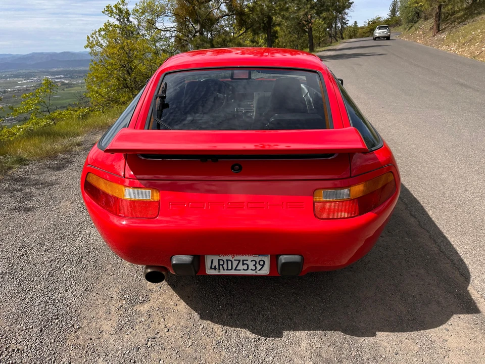 1988 Porsche 928 S4 - Image 25 of 31