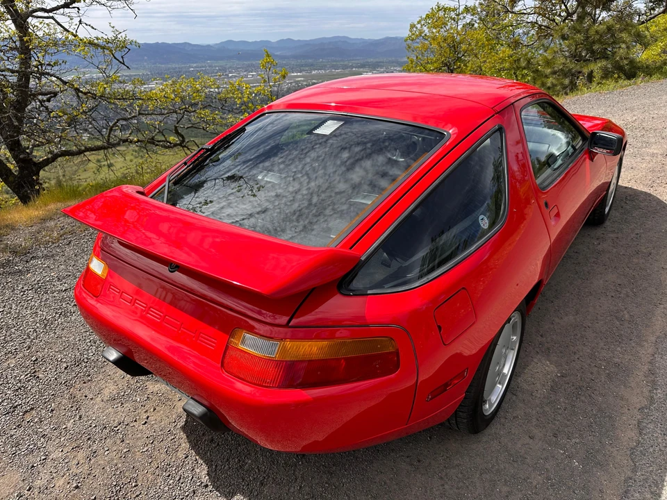 1988 Porsche 928 S4 - Image 28 of 31