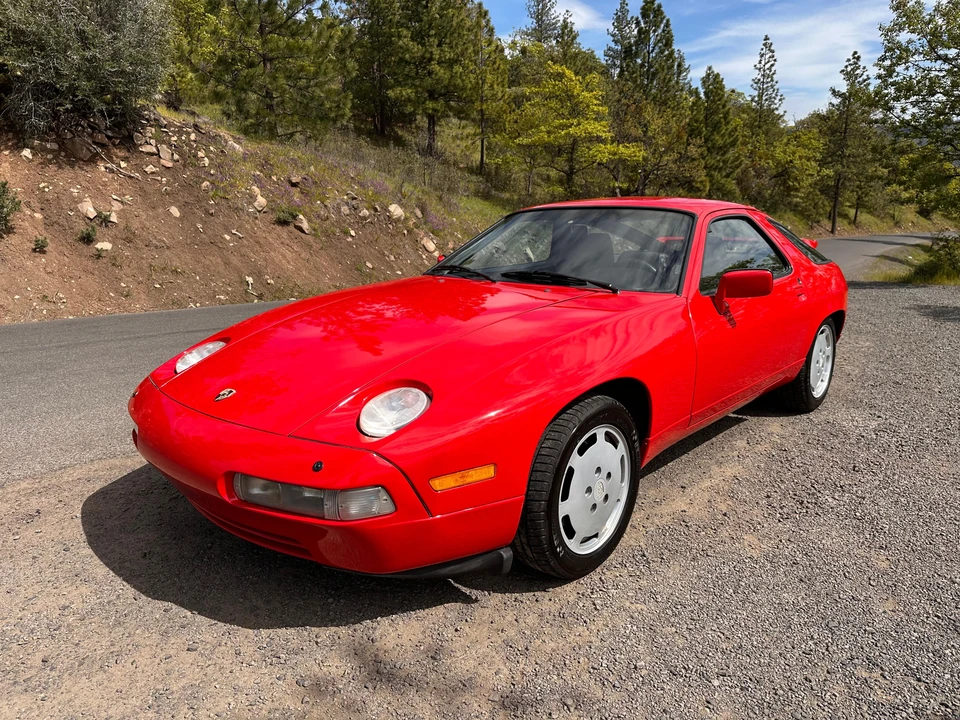 1988 Porsche 928 S4 - Image 15 of 31