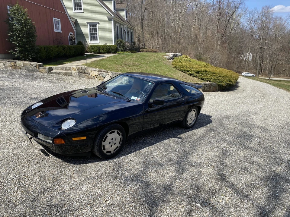 1988 Porsche 928 S4 - Image 6 of 31