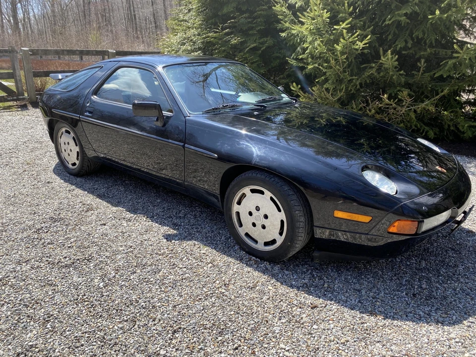 1988 Porsche 928 S4 - Image 14 of 31