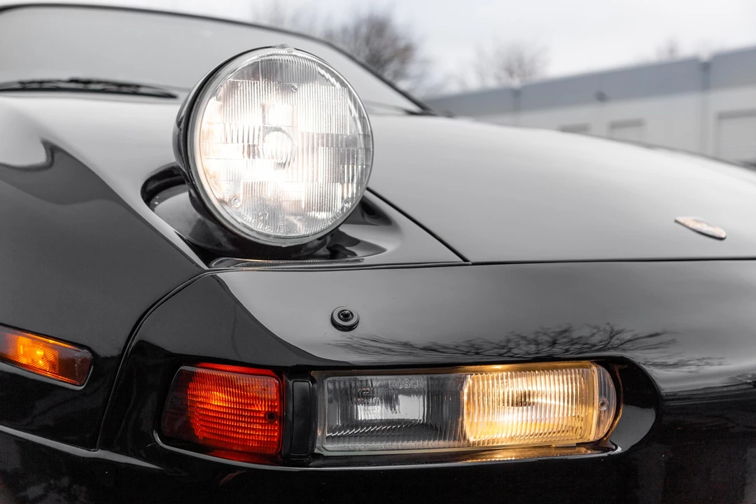 1988 Porsche 928 S4 - Image 27 of 31