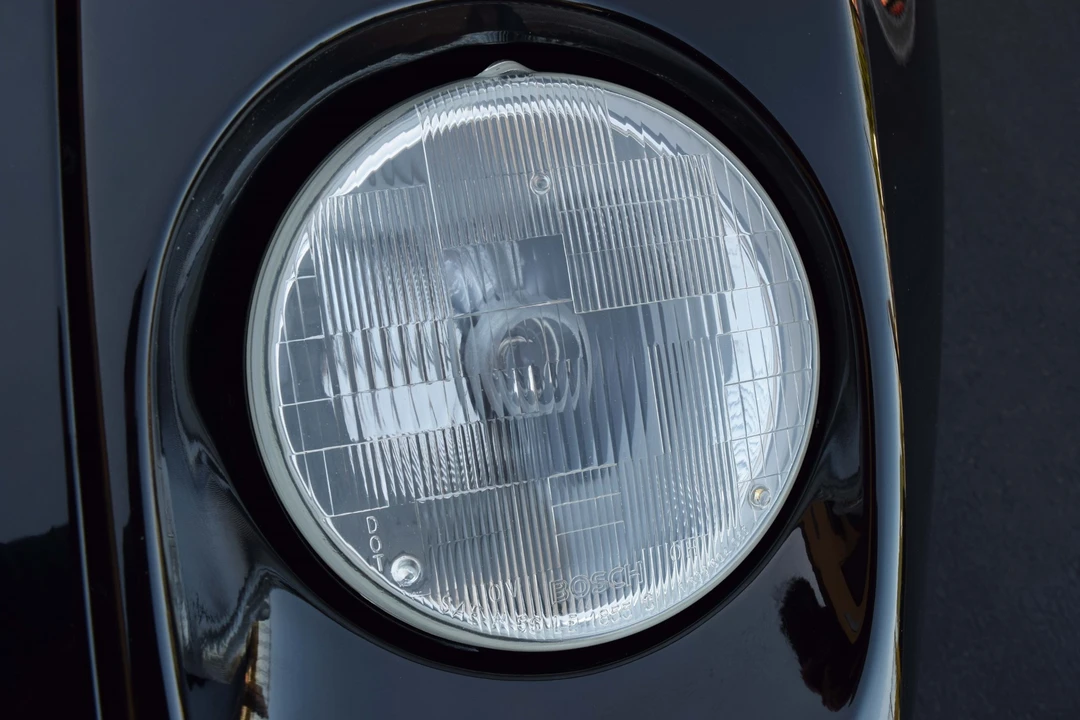 1988 Porsche 928 S4 - Image 11 of 31