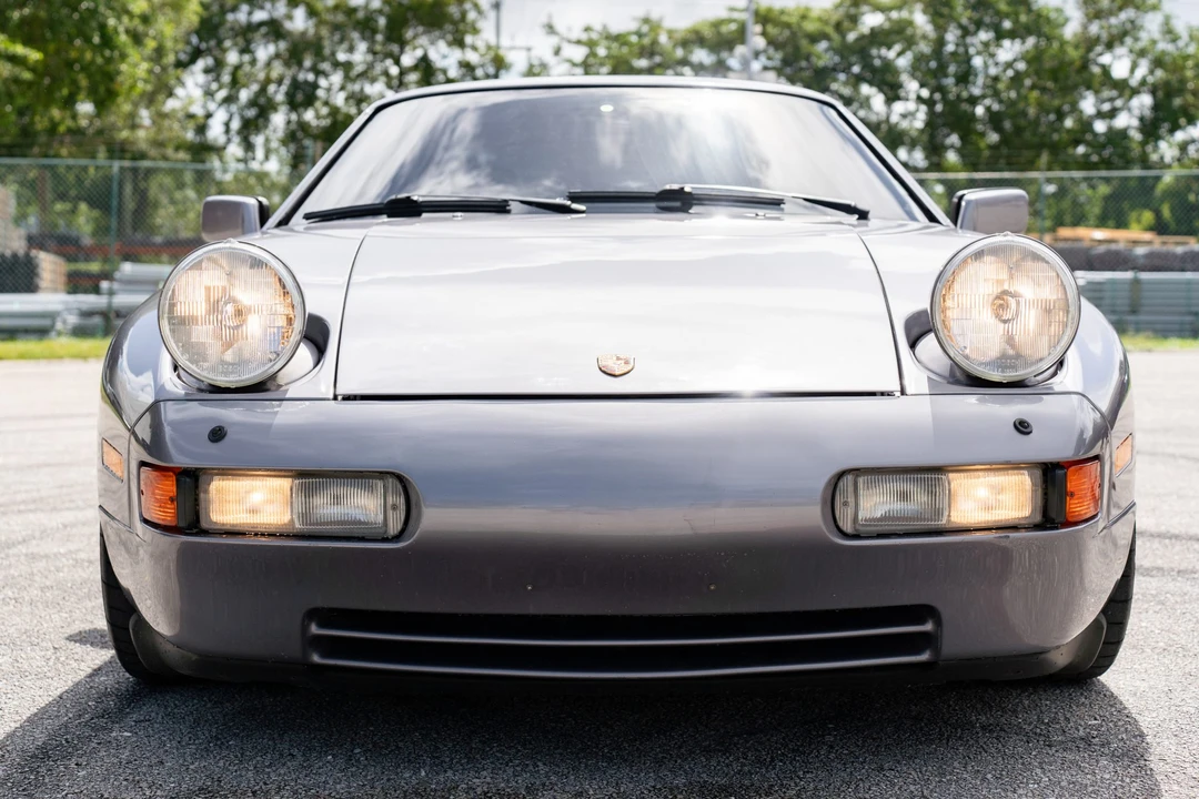 1988 Porsche 928 S4 - Image 10 of 31