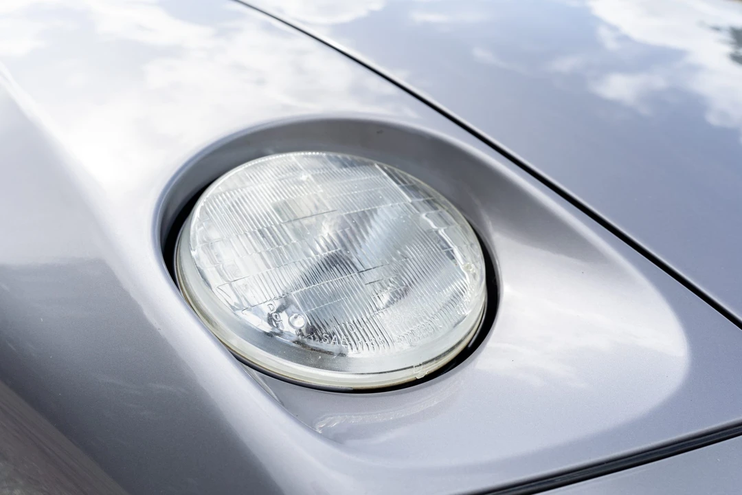 1988 Porsche 928 S4 - Image 17 of 31