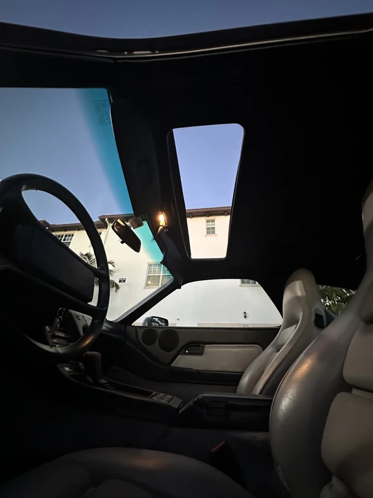 1988 Porsche 928 S4 - Image 16 of 24