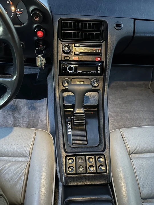 1988 Porsche 928 S4 - Image 22 of 24