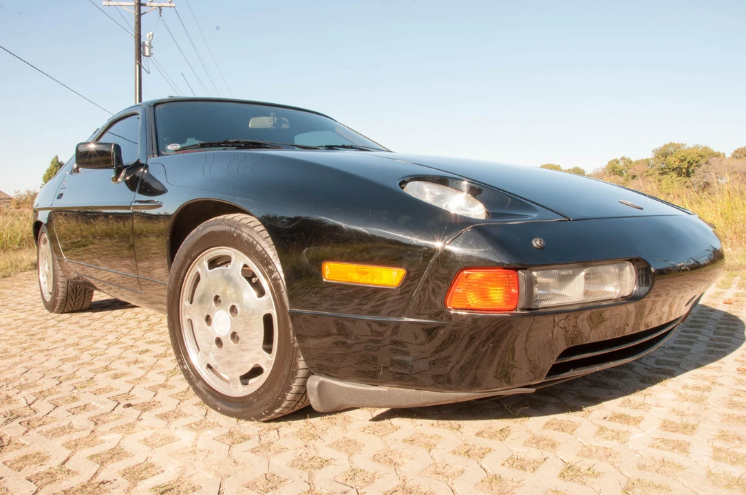 1988 Porsche 928 S4 - Image 4 of 31