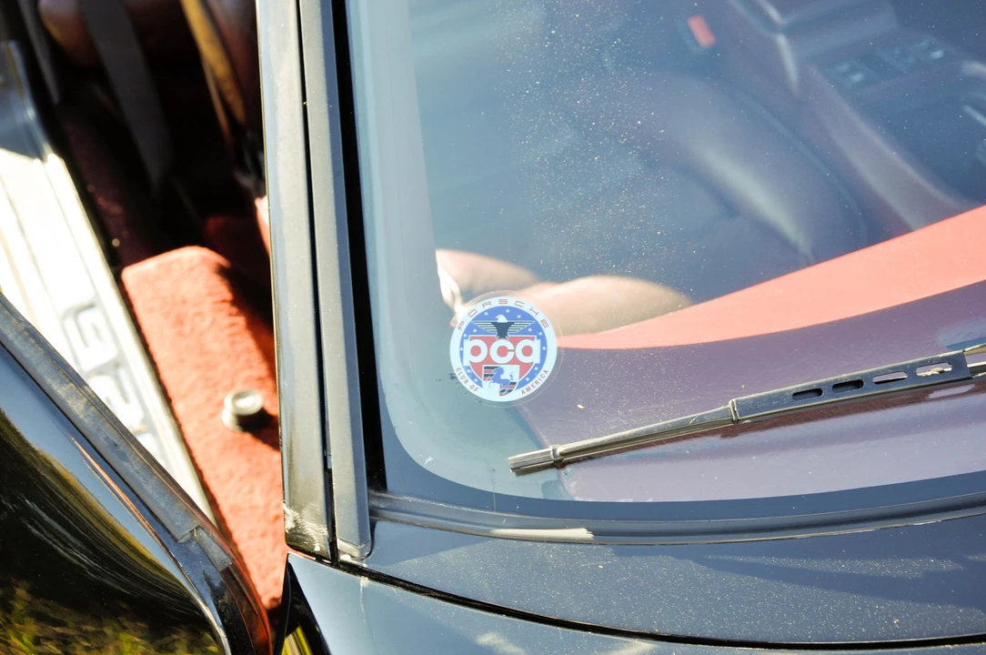 1988 Porsche 928 S4 - Image 16 of 31