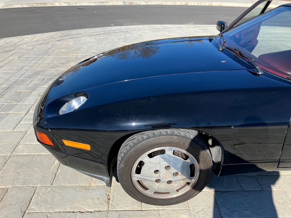 1988 Porsche 928 S4 - Image 25 of 31