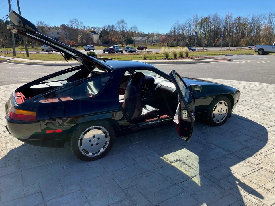 1988 Porsche 928 S4 - Image 20 of 31