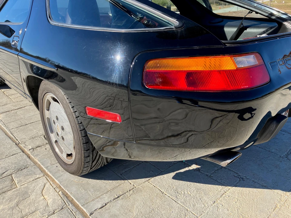 1988 Porsche 928 S4 - Image 27 of 31