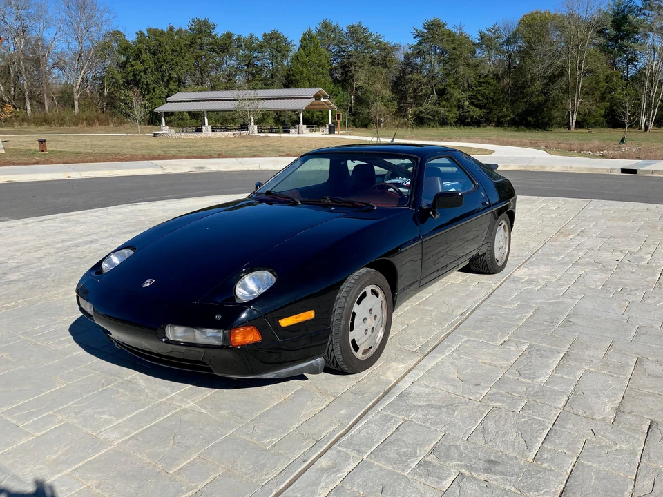 1988 Porsche 928 S4 - Image 7 of 31