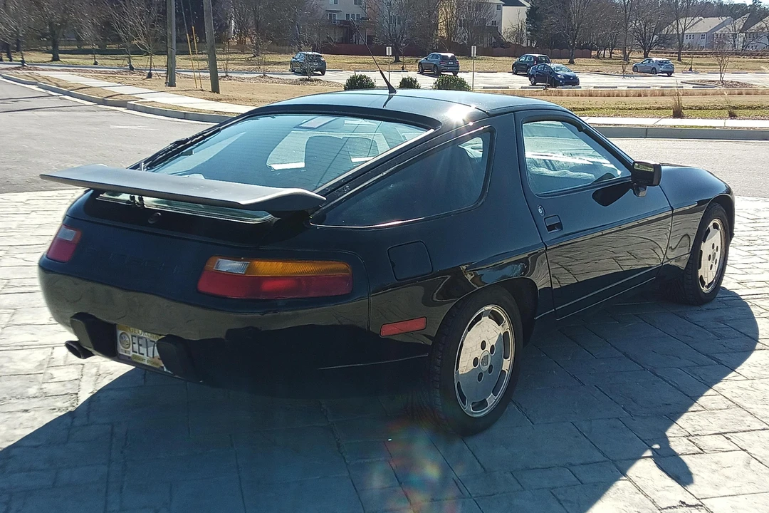 1988 Porsche 928 S4 - Image 4 of 31