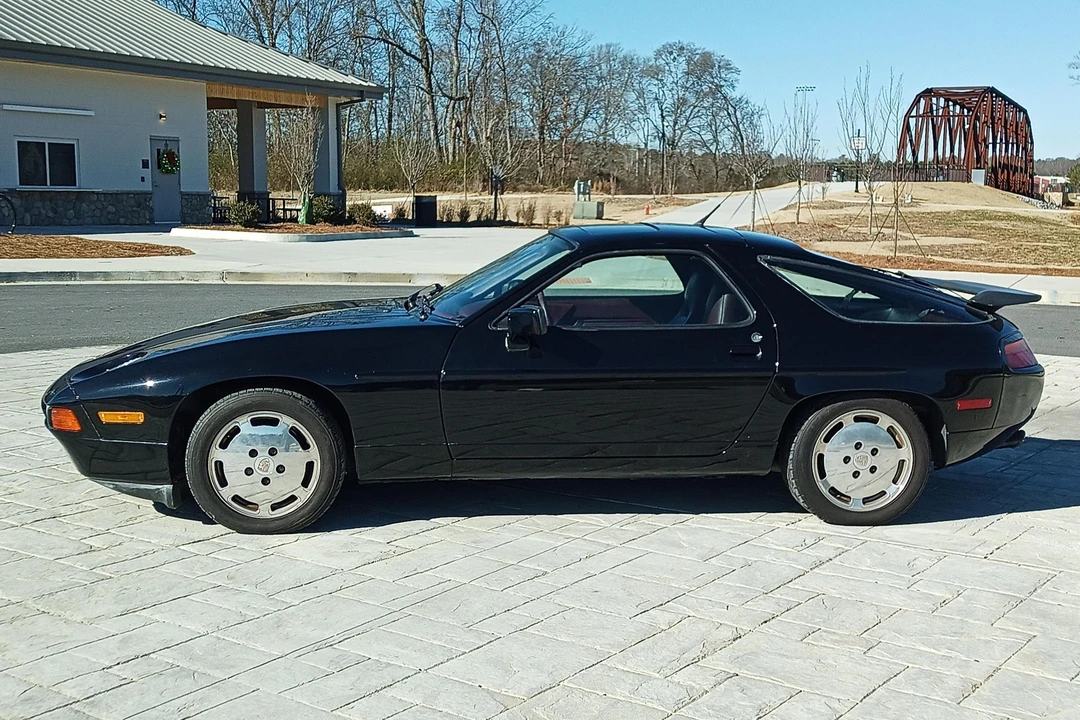 1988 Porsche 928 S4 - Image 3 of 31