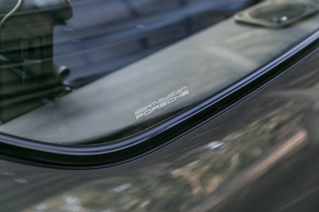 1988 Porsche 928 S4 - Image 29 of 31